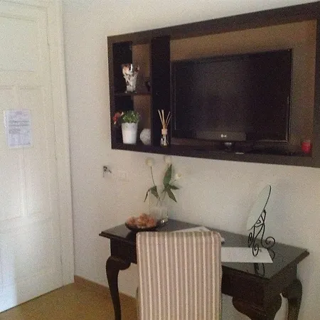 Pigneto Luxury Gasthof 2*